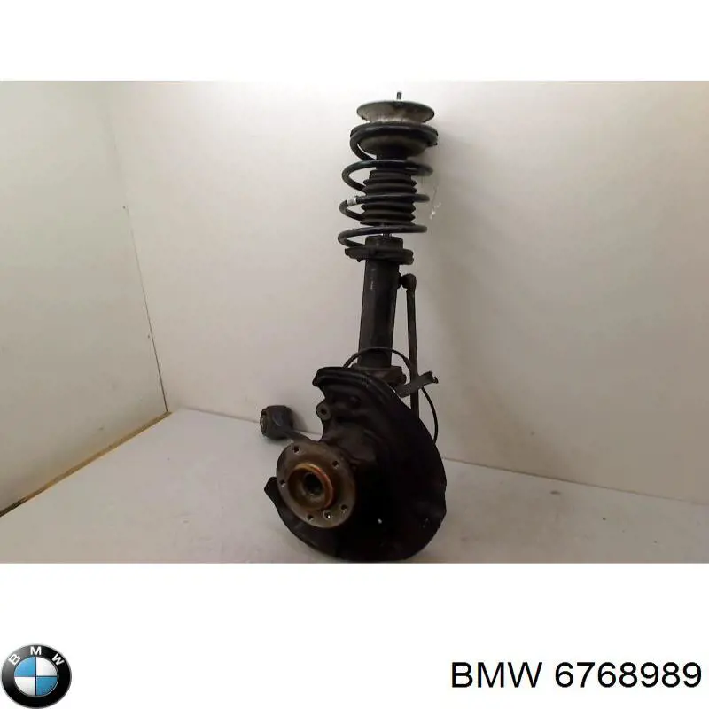 6768989 BMW Brazo inferior izquierdo/derecho de suspensión delantera