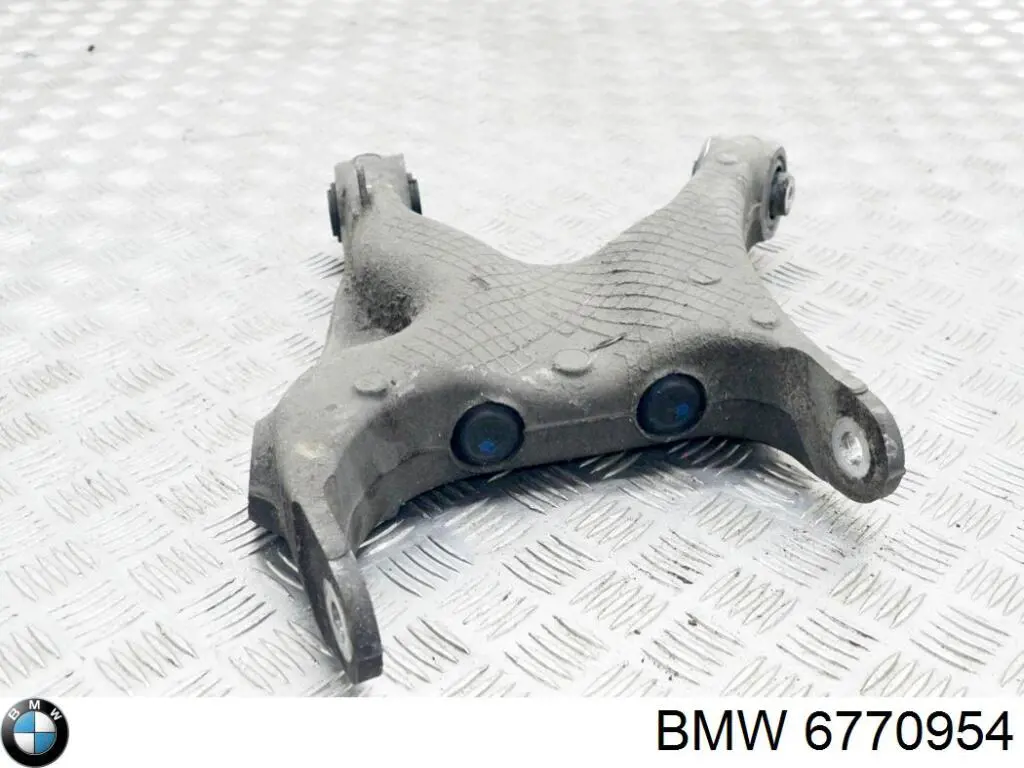 Comprar 6770954 BMW Brazo de suspensión trasero inferior derecho