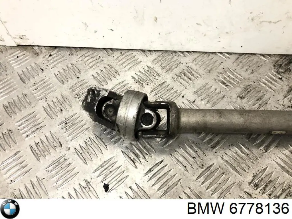 Cardán inferior de la columna de dirección BMW 6859833 precio, desde 84,22 EUR