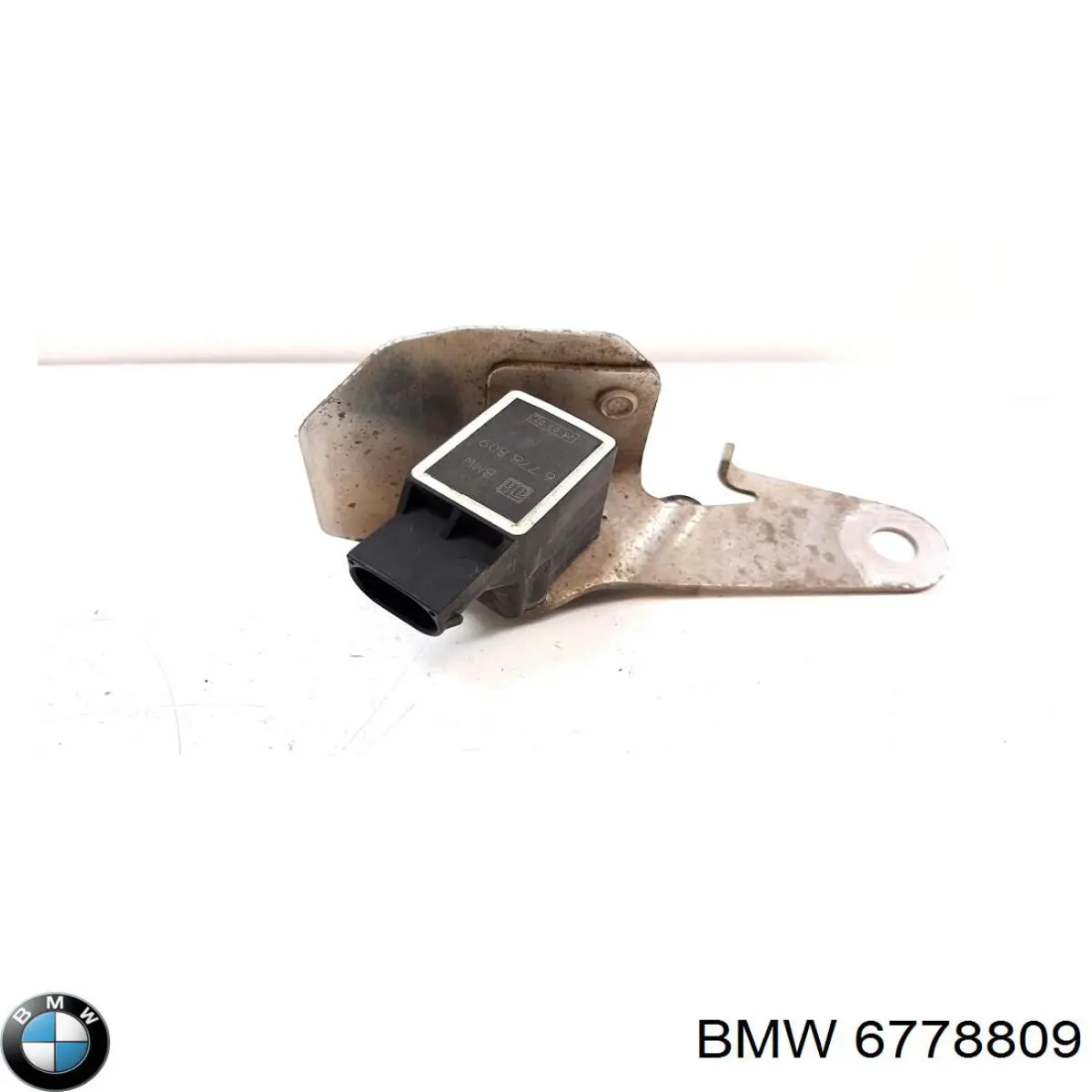 6778809 BMW 