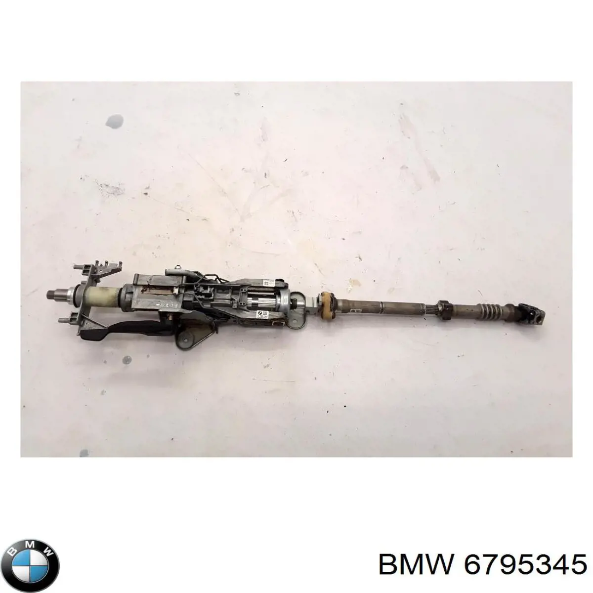 6795345 BMW Columna de volante