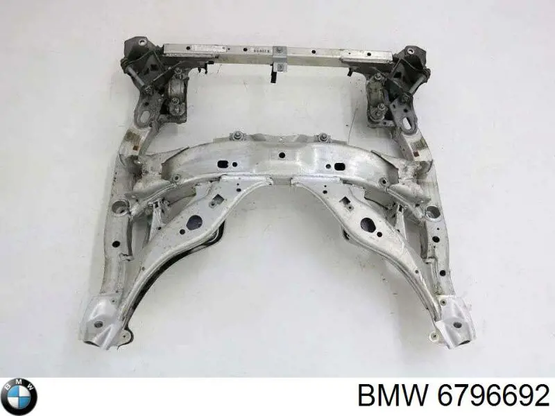 Subchasis delantero soporte motor BMW 6796692 precio, desde 486,42 EUR
