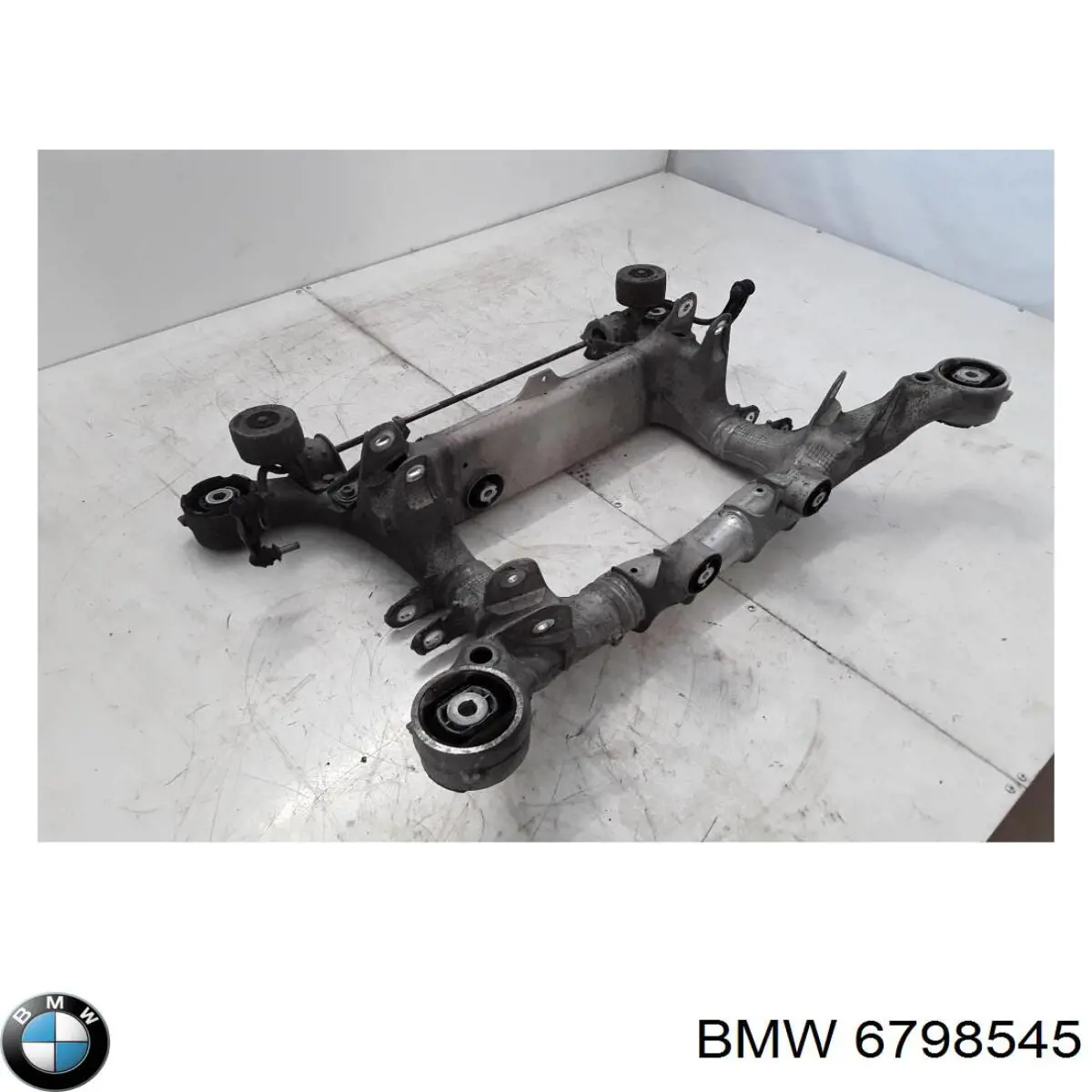 Subchasis trasero soporte motor BMW 6798545 precio, desde 374,62 EUR
