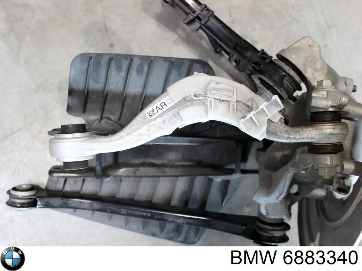 6883340 BMW brazo suspension trasero superior derecho