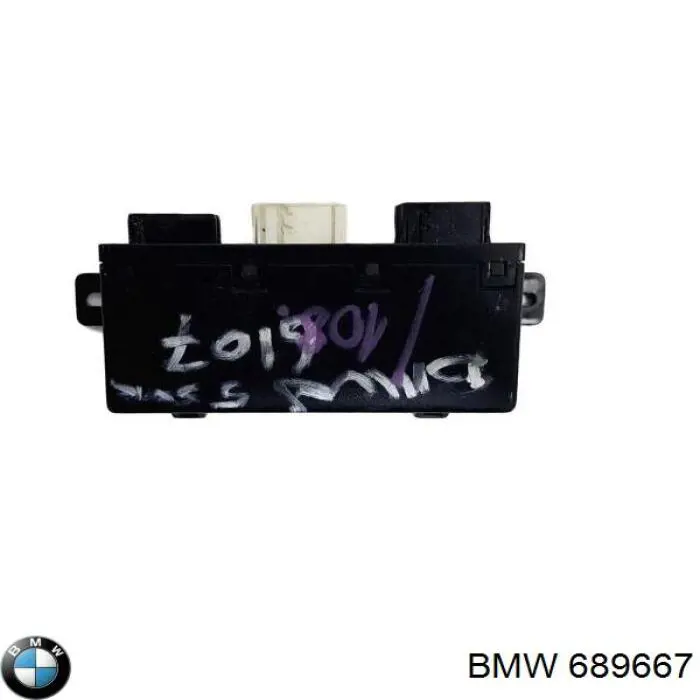 689667 BMW 