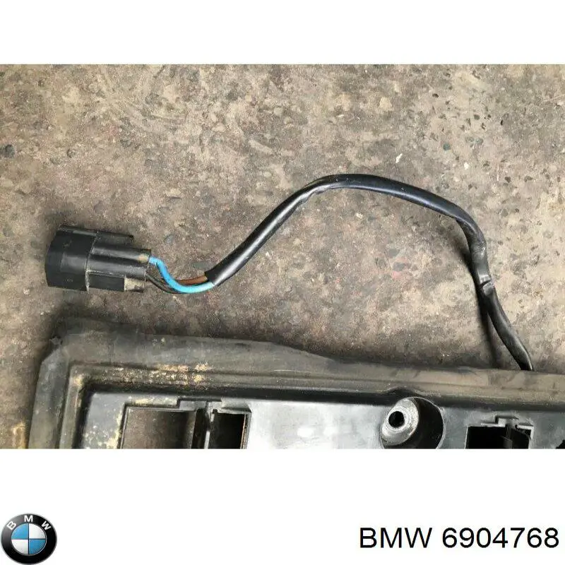 6904768 BMW 