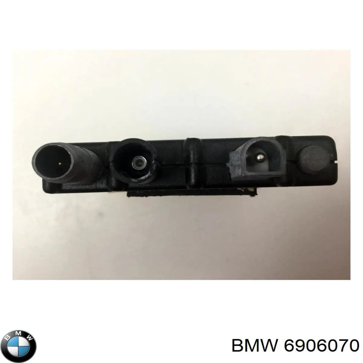 6906070 BMW 