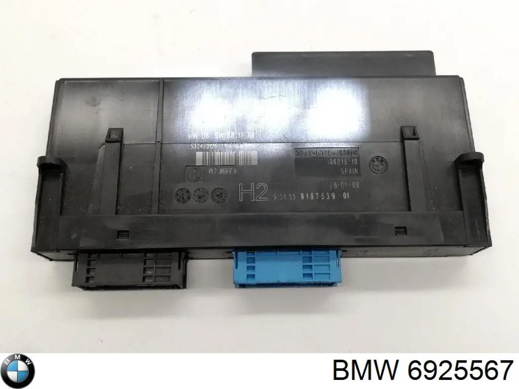 6925567 BMW