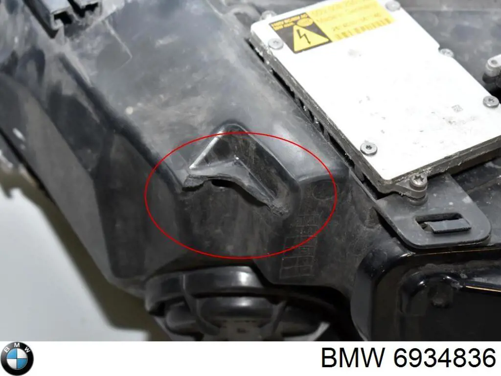 6934836 BMW Módulo de control de iluminación adaptativa (ECU)