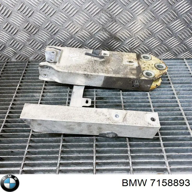 7158893 BMW soporte de parachoques delantero izquierdo