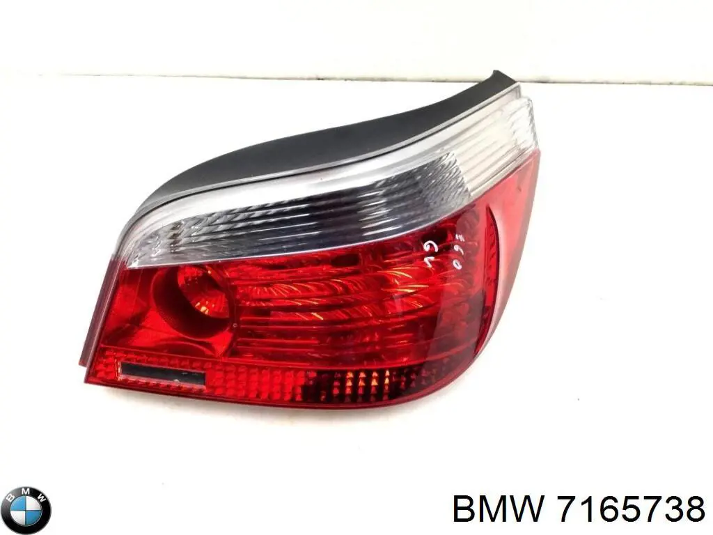 Piloto trasero exterior derecho BMW 7165738 precio, desde 65,32 EUR