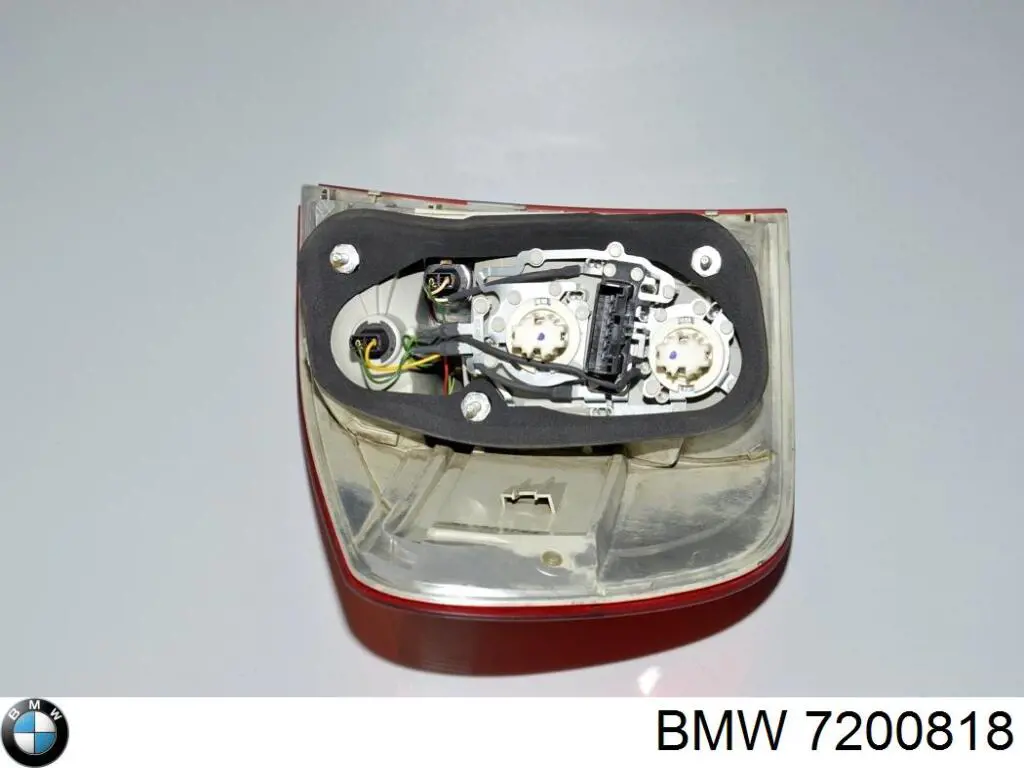 7200818 BMW piloto posterior exterior derecho