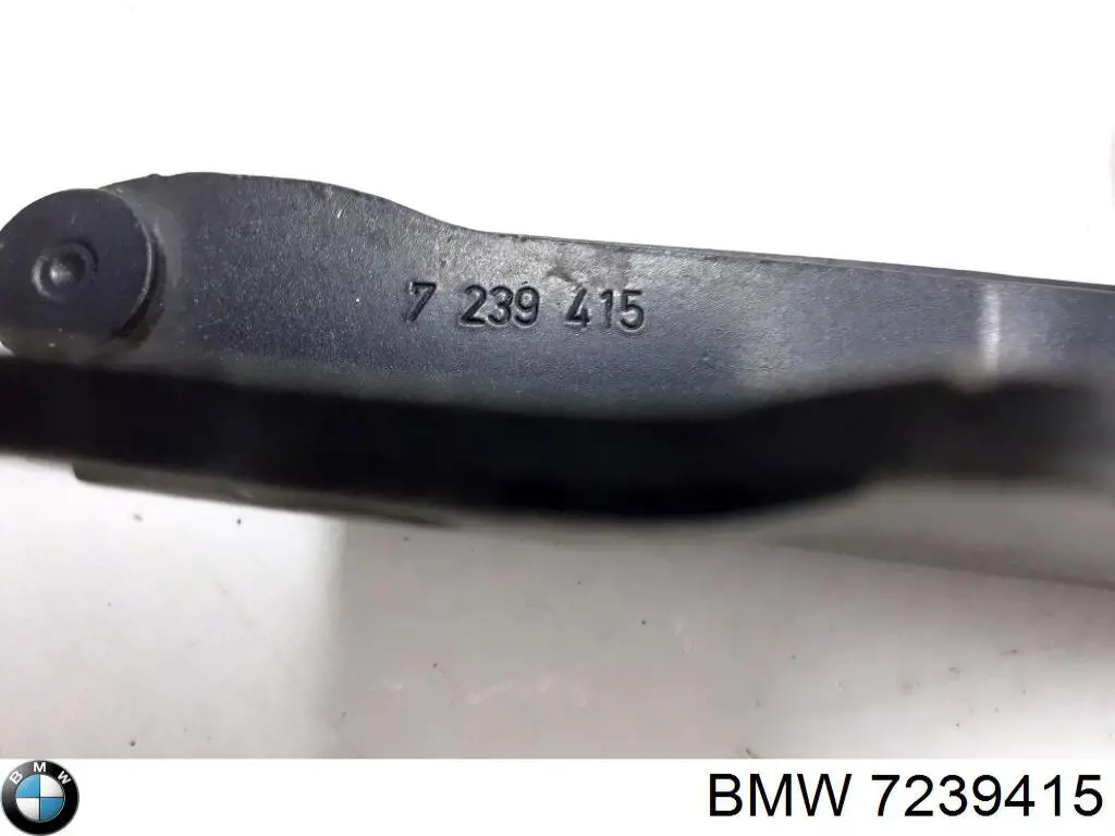 7239415 BMW