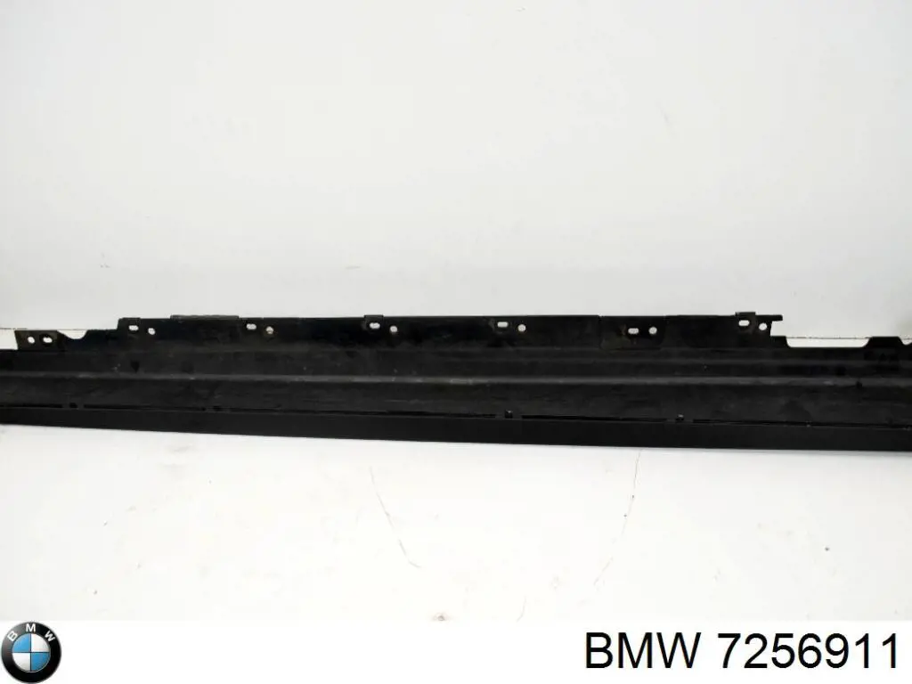 7256911 BMW