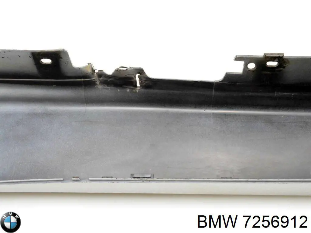 7256912 BMW Moldura exterior derecha del umbral