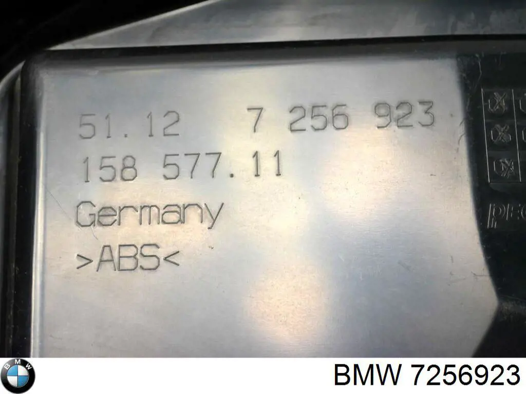 Soporte exterior izquierdo del parachoques trasero 7256923 BMW