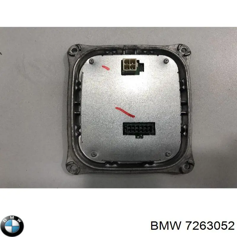 7263052 BMW Módulo de control de luces diurnas