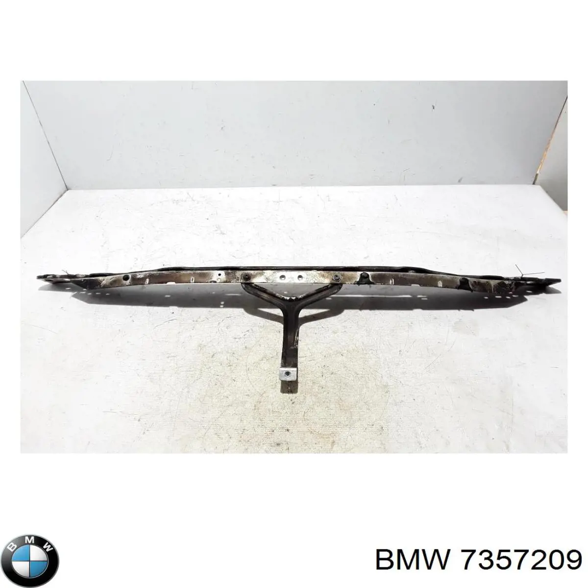 Comprar 7357209 BMW Soporte de radiador superior