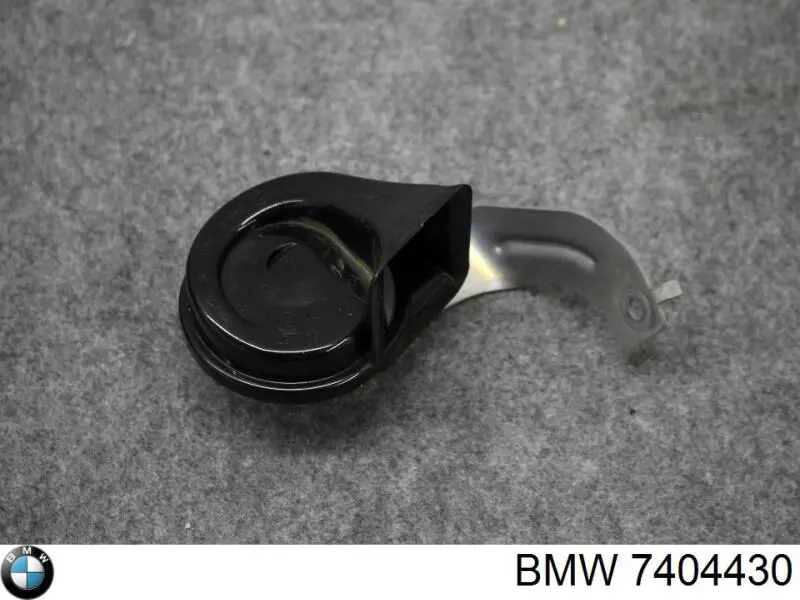7404430 BMW Claxon