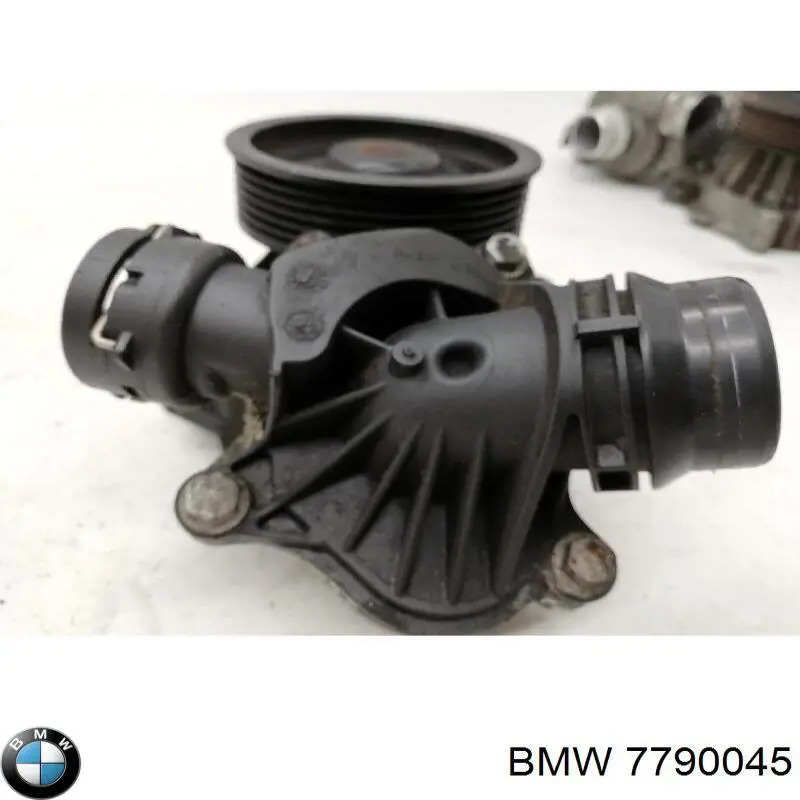  7790045 BMW