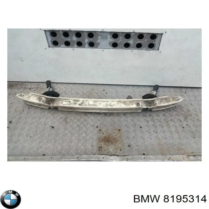8195314 BMW Refuerzo de parachoques trasero