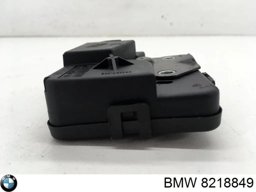 Cerradura de cristal de la puerta trasera BMW 8218849