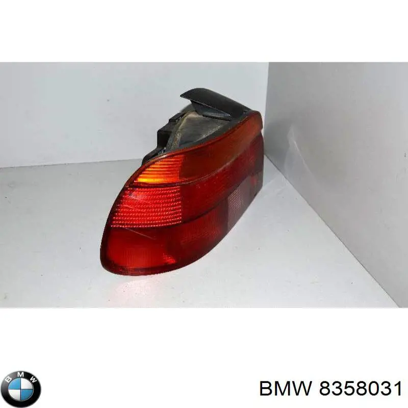Piloto trasero izquierdo BMW 8358031 precio, desde 27,59 EUR