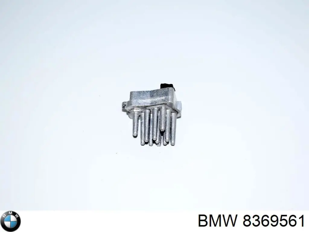 Resistencia del ventilador del habitáculo trasera 8369561 BMW