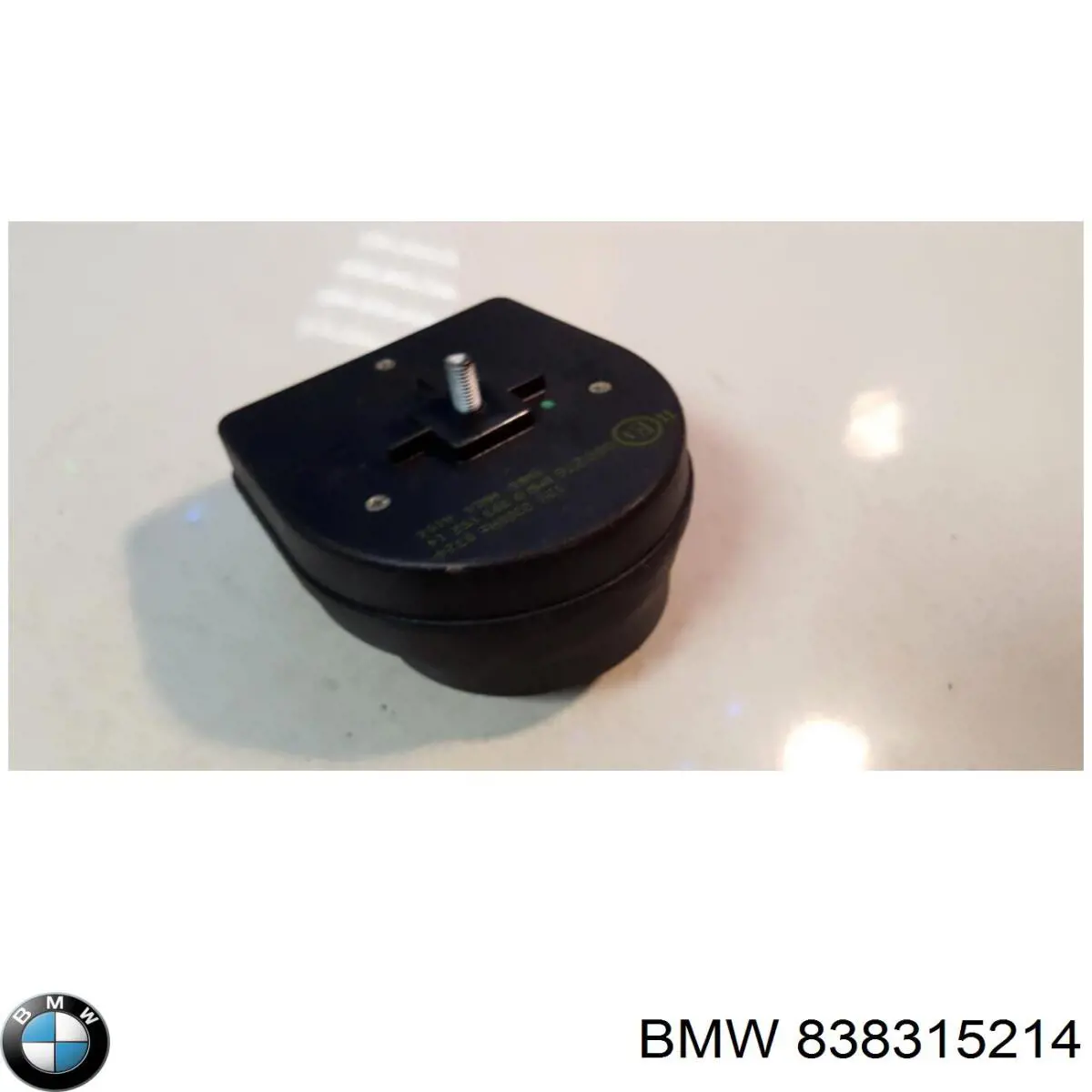 838315214 BMW 