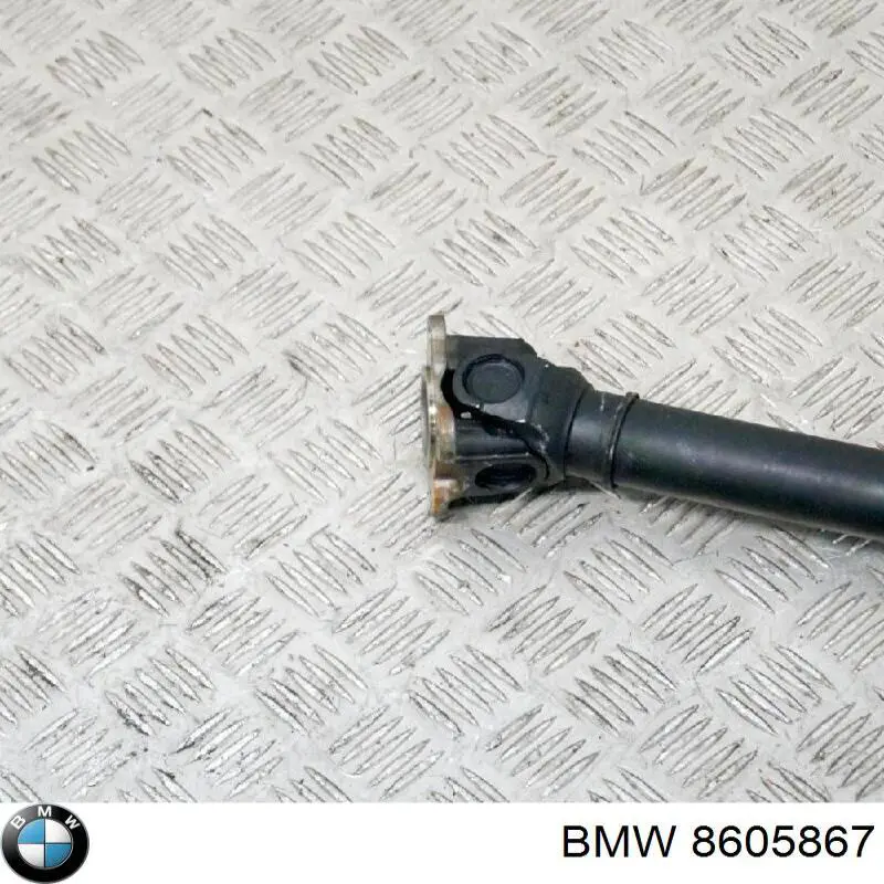 Árbol de transmisión delantero BMW 8605867 precio, desde 130,30 EUR