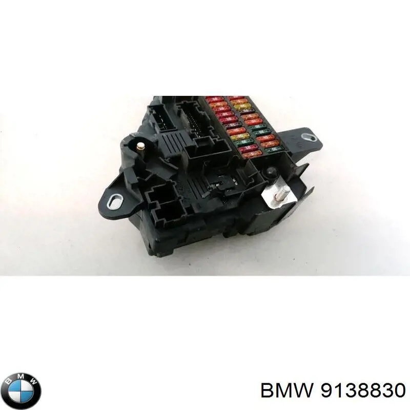 Caja de fusibles trasera interior BMW 9138830 precio, desde 90,02 EUR