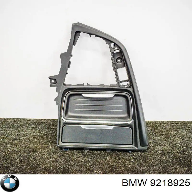 Embellecedor de la consola central BMW 9218925 precio, desde 50,82 EUR