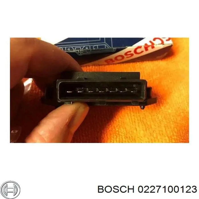 Comprar 0227100123 Bosch Modulo de encendido