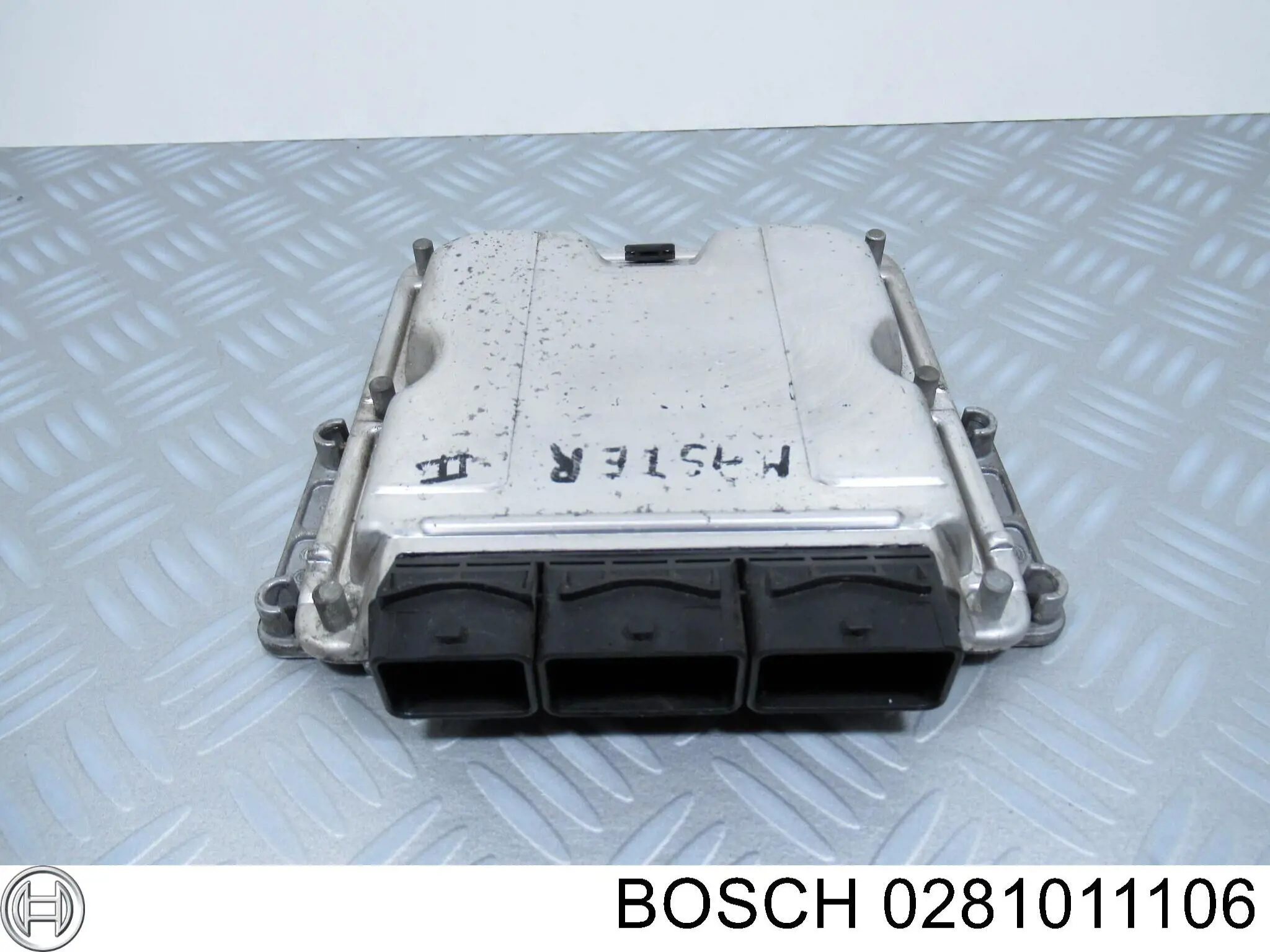 Módulo de control del motor Renault (RVI) 0281011106