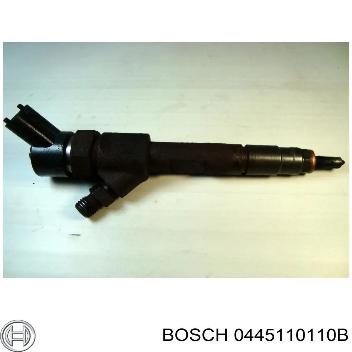 0445110110B Bosch inyector de combustible