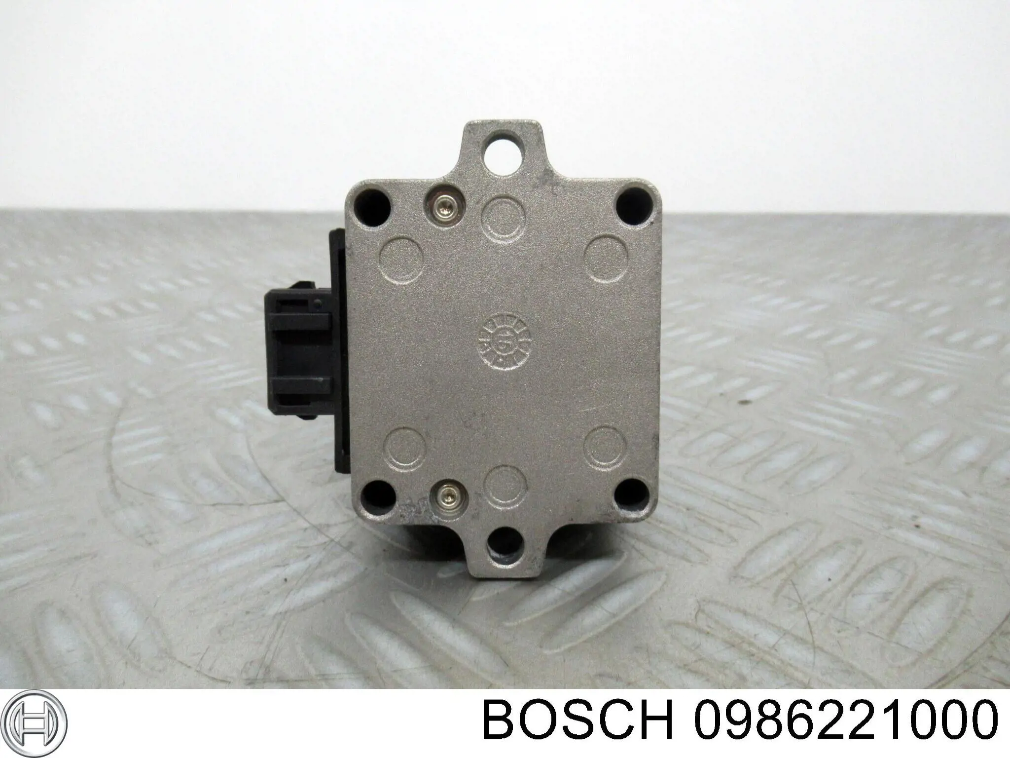 0 986 221 000 Bosch bobina