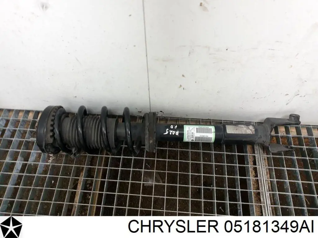 68531056AA Chrysler Amortiguador eje delantero derecha
