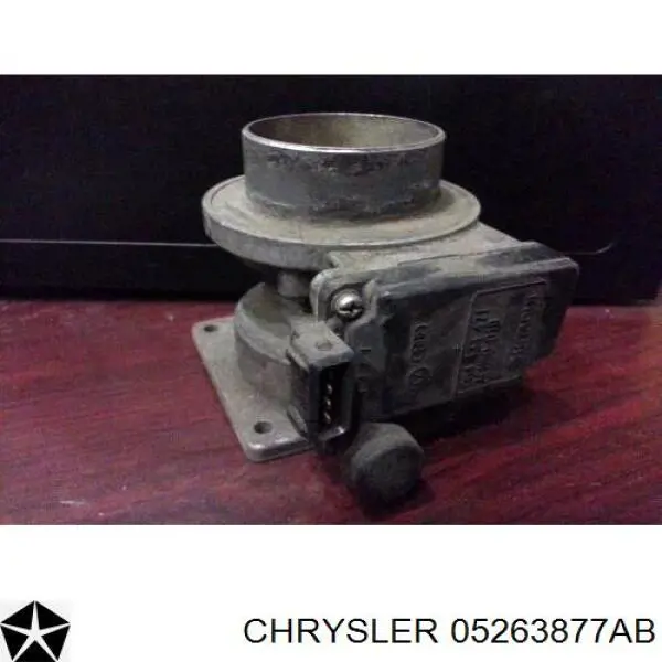 5263877AA Chrysler rejilla de antinieblas delantera derecha