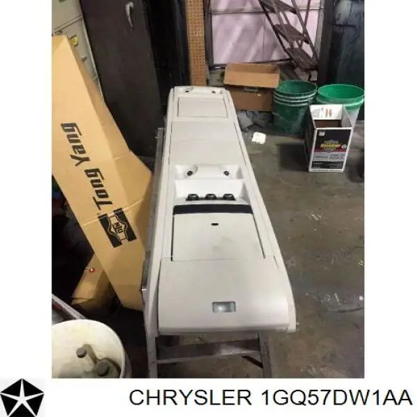 1AR83DW1AD Chrysler