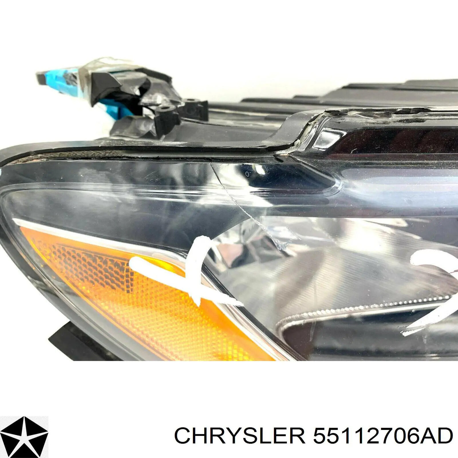 55112706AD Chrysler faro derecho