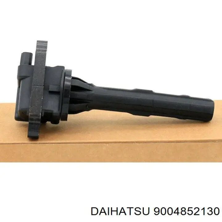 9004852130 Daihatsu bobina