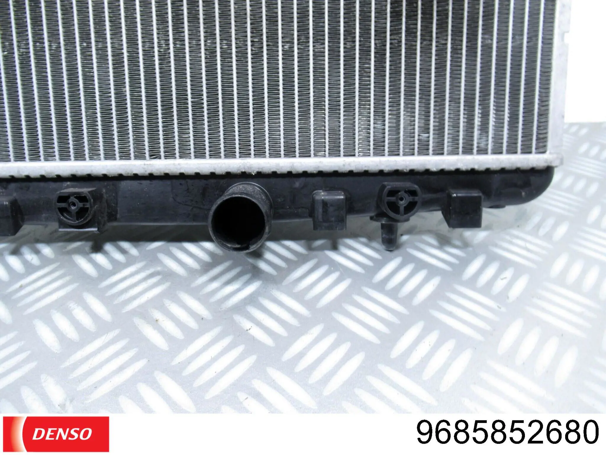 9685852680 Denso radiador refrigeración del motor