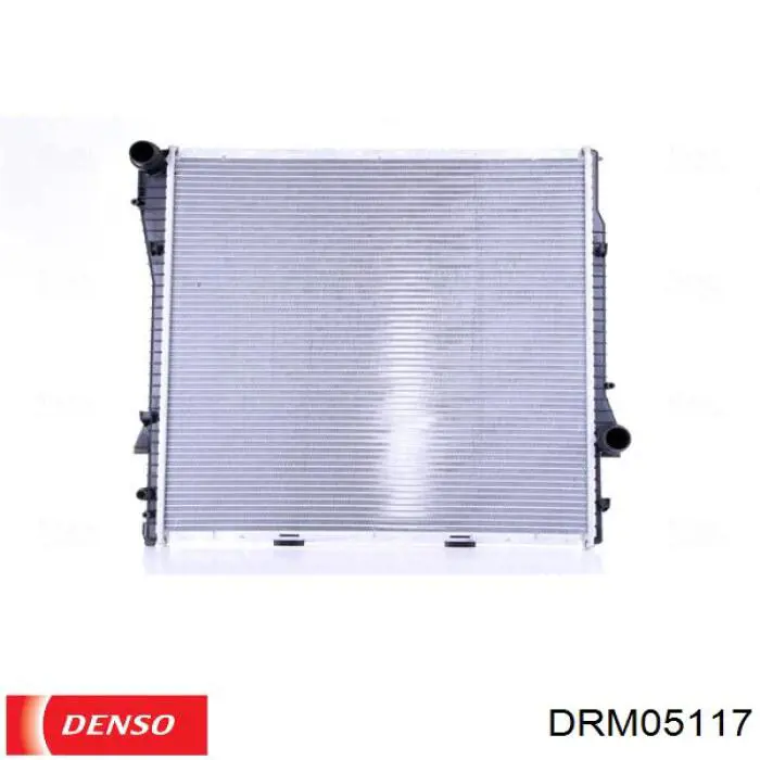 DRM05117 Denso radiador