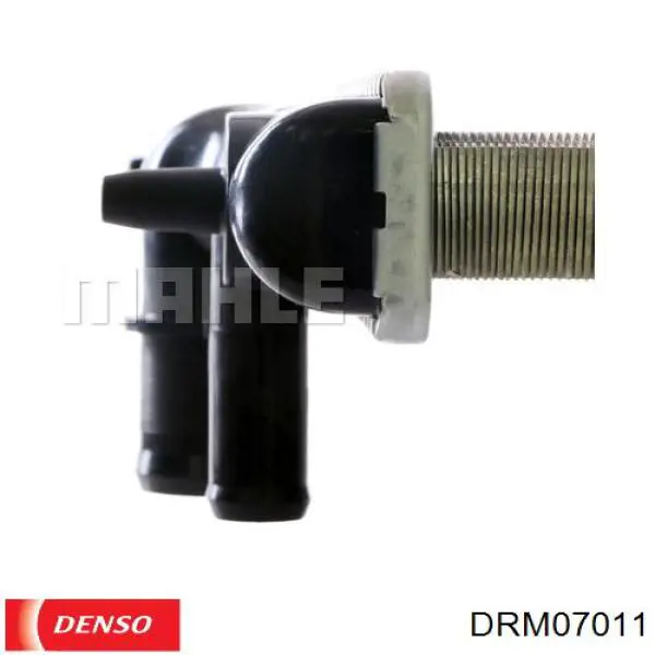 DRM07011 Denso radiador