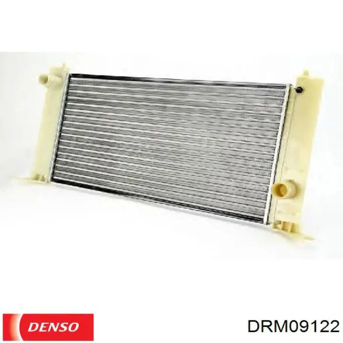 DRM09122 Denso radiador