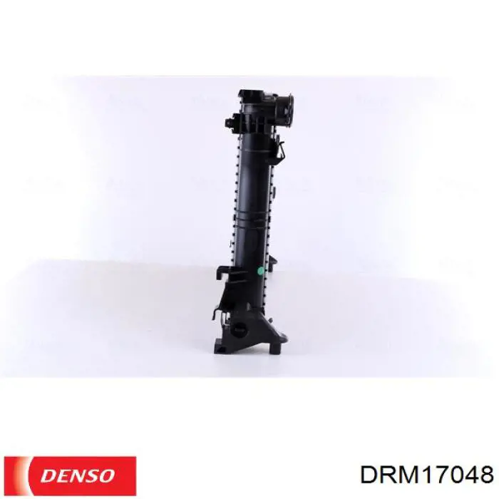 DRM17048 Denso radiador