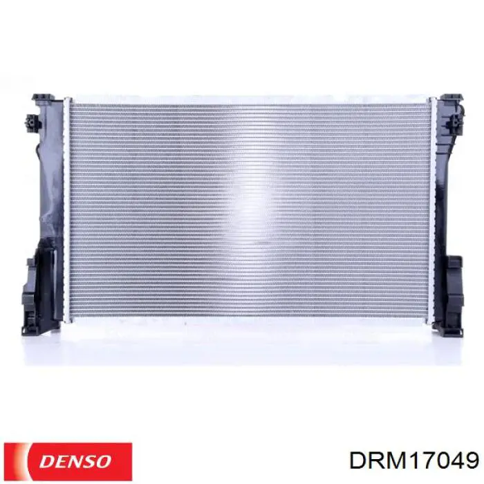 DRM17049 Denso radiador refrigeración del motor