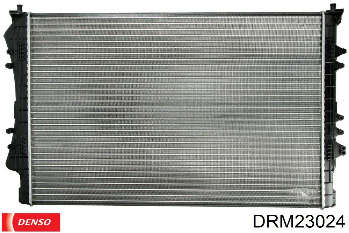 Comprar DRM23024 Denso Radiador de auto