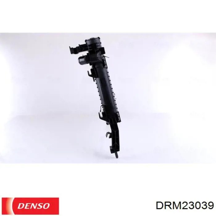 DRM23039 Denso radiador refrigeración del motor