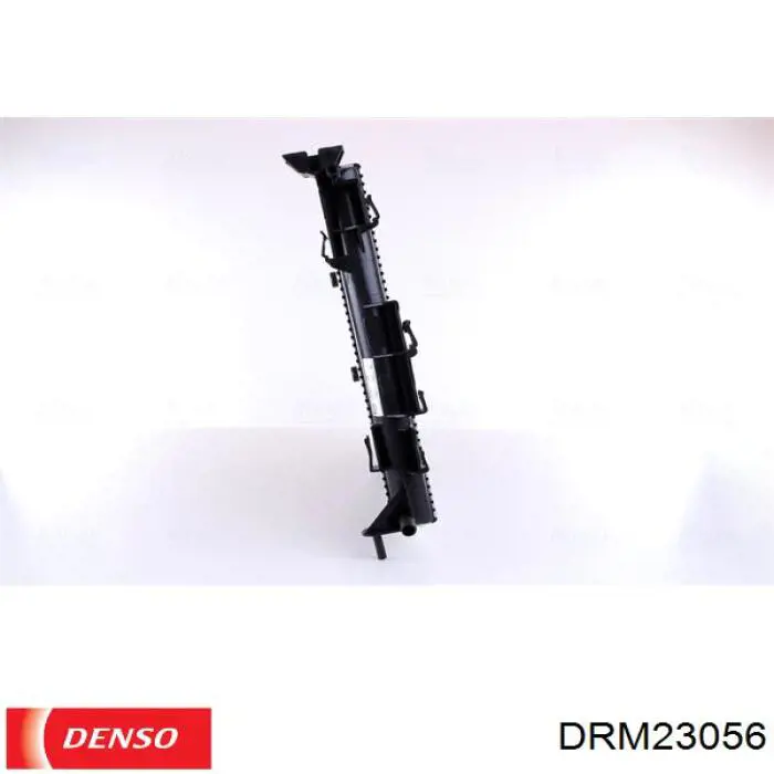 DRM23056 Denso radiador